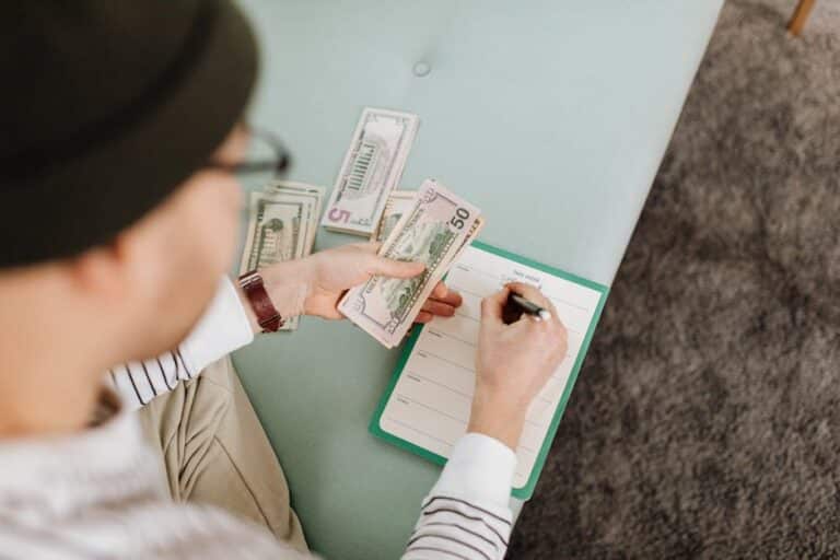 easy routine for budgeting